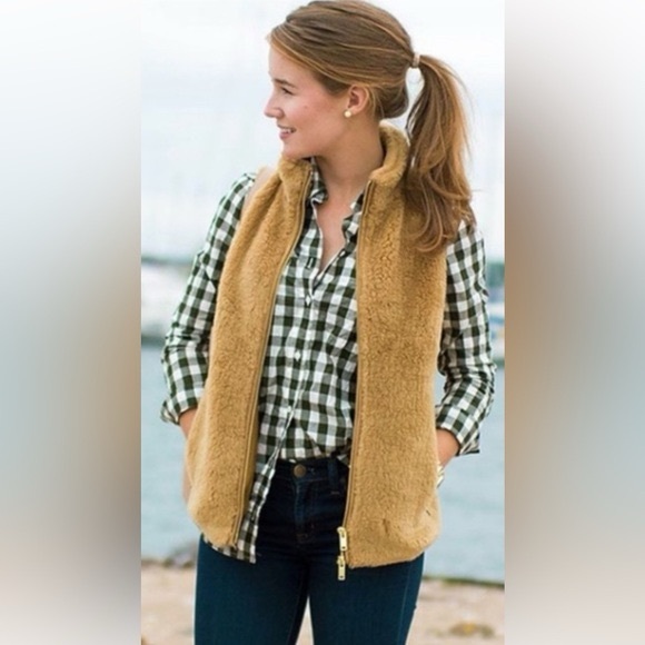 J.Crew Excursion Plush Vest. Color: Golden Tan Size Small Vest - Picture 4 of 8
